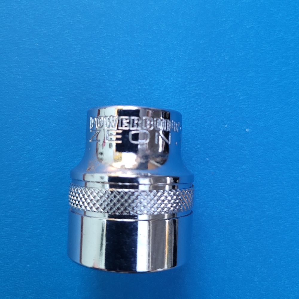 Chrome Socket